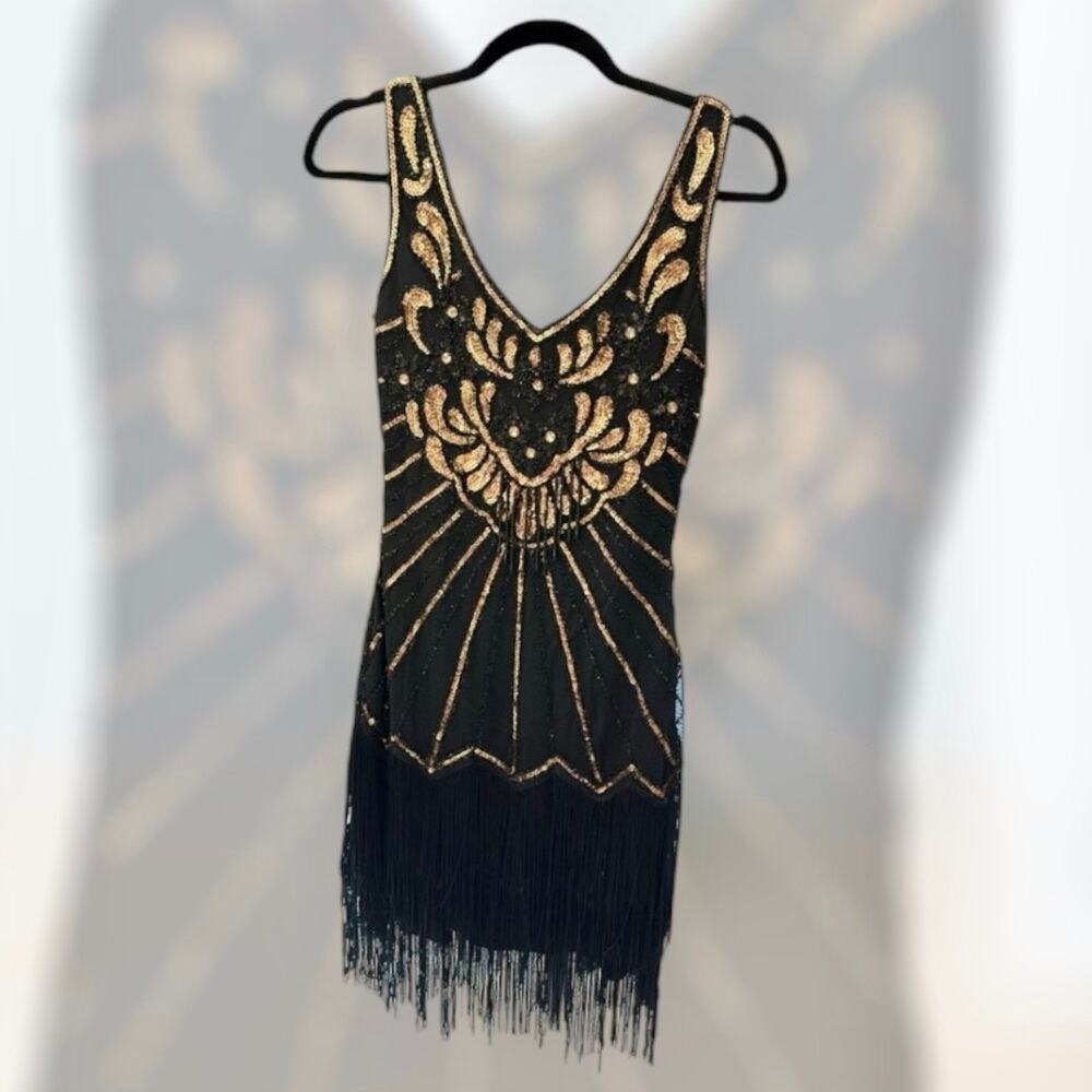 1920’s Flapper Dress Black Gold Sequin Fringe. Worn once. Excellent condition.